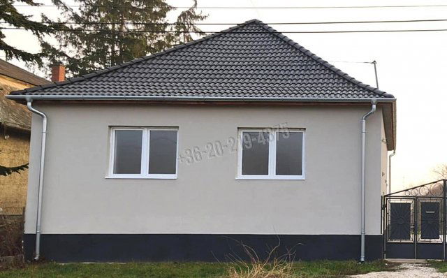 Eladó családi ház, Lőrinciben 58 M Ft, 3 szobás