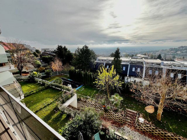 Kiadó téglalakás, albérlet, Pécsett 450 E Ft / hó, 3 szobás