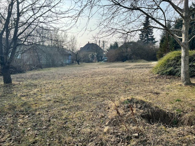 Eladó telek, Budapesten, XVI. kerületben 109 M Ft