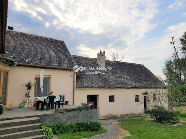 Eladó családi ház, Bátán 9.8 M Ft, 4 szobás