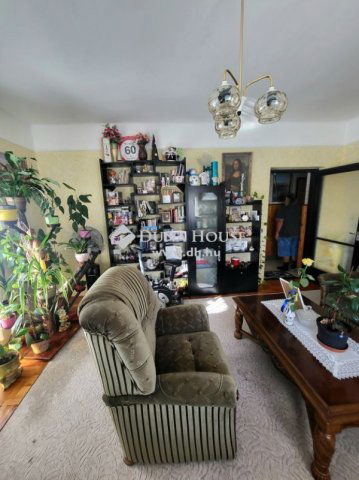 Eladó téglalakás, Kistarcsán 76 M Ft, 3 szobás