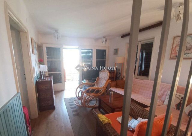 Eladó családi ház, Balatonudvariban 89 M Ft, 5 szobás