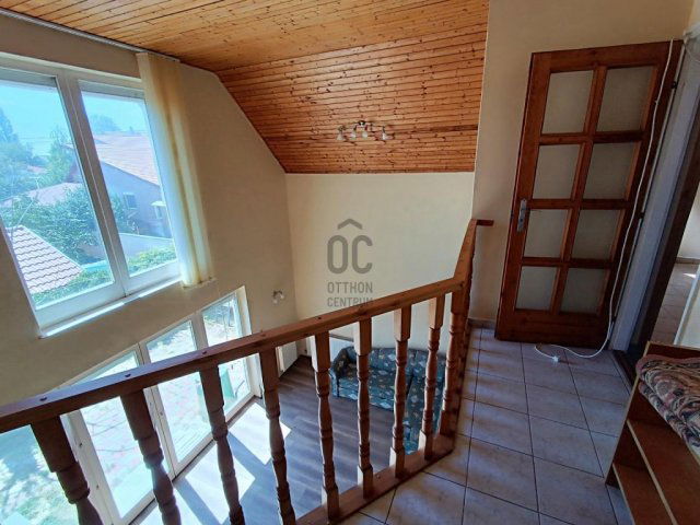 Eladó családi ház, Érden 114 M Ft, 6 szobás