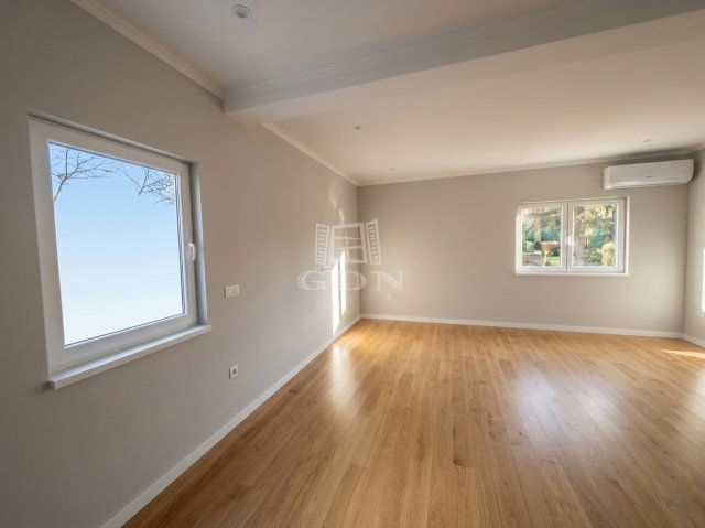 Eladó családi ház, Dunakeszin 69 M Ft, 1+1 szobás