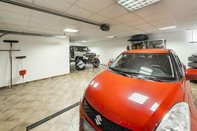 Eladó családi ház, Polgárdin 195 M Ft, 5 szobás