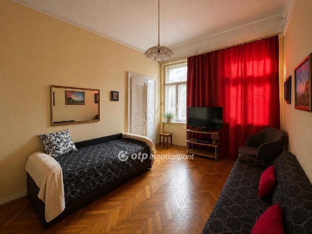 Eladó téglalakás, Budapesten, VIII. kerületben 73.5 M Ft