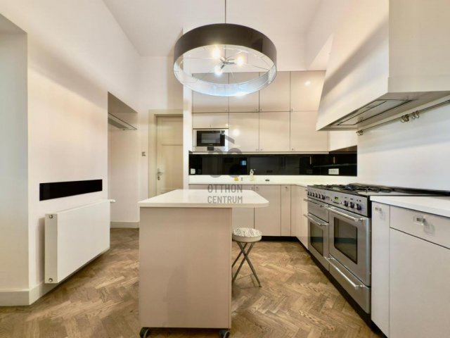 Eladó téglalakás, Budapesten, V. kerületben 480 M Ft, 4 szobás