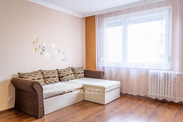 Eladó téglalakás, Debrecenben 47.9 M Ft, 1+1 szobás