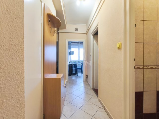 Eladó téglalakás, Zalaegerszegen 49.5 M Ft, 2 szobás