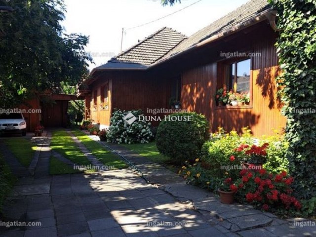 Eladó családi ház, Bonyhádon 44.9 M Ft, 5 szobás