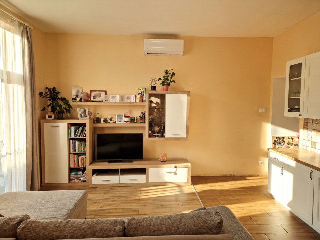 Eladó téglalakás, Budapesten, VII. kerületben 94.99 M Ft