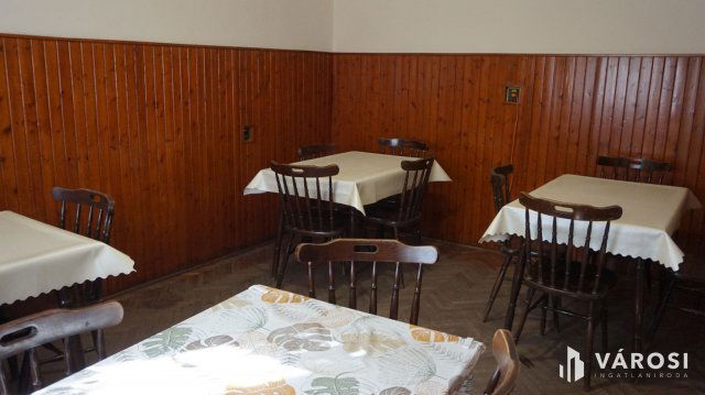 Eladó családi ház, Hódmezővásárhelyen 32.5 M Ft, 2 szobás