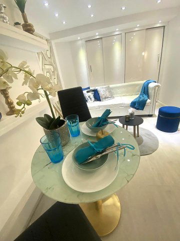 Eladó téglalakás, Budapesten, VII. kerületben 46.9 M Ft