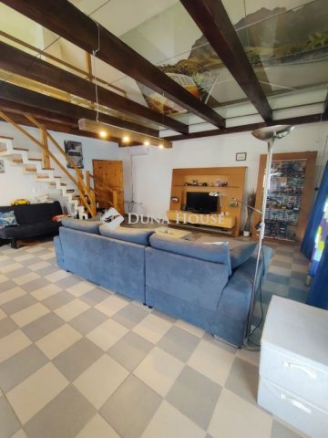 Eladó családi ház, Répcelakon 99.9 M Ft, 6 szobás