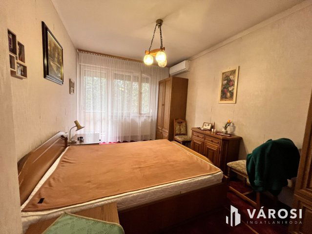 Eladó családi ház, Debrecenben 149.9 M Ft, 5 szobás