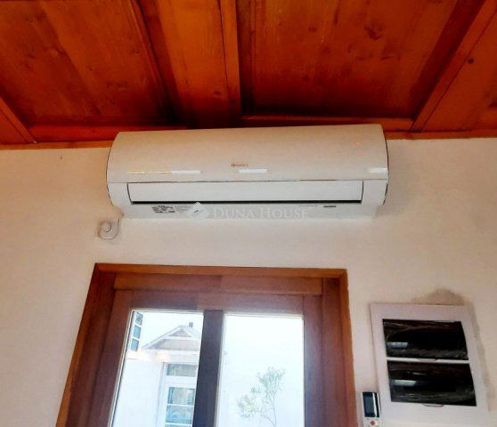 Kiadó üzlethelyiség, Székesfehérvárott 250 E Ft / hó