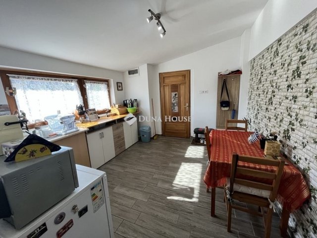 Eladó családi ház, Kecskeméten 45.5 M Ft, 3 szobás