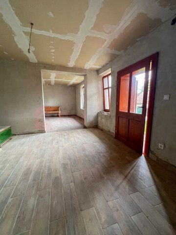 Eladó családi ház, Hásságyon 28.9 M Ft, 2 szobás