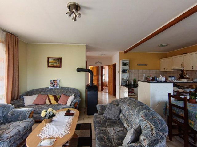 Eladó családi ház, Újszilváson 38.9 M Ft, 3 szobás