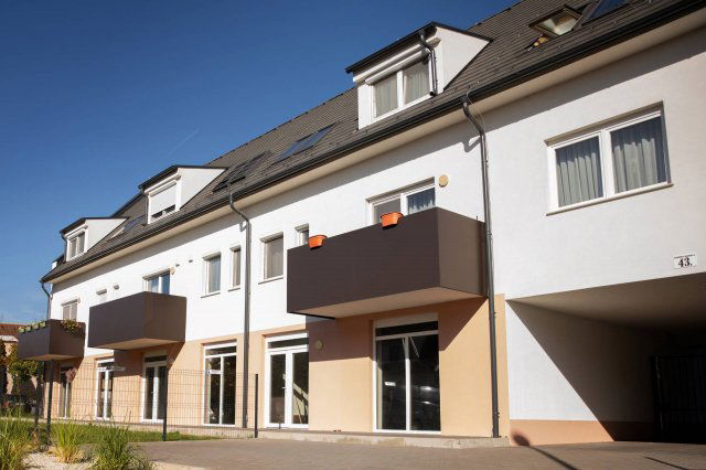 Eladó téglalakás, Sopronban 79.9 M Ft, 3 szobás