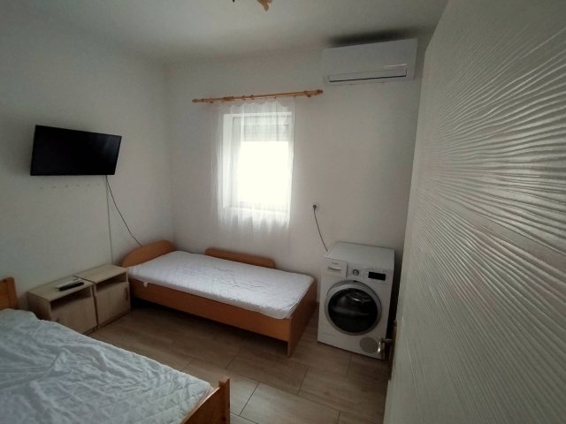 Eladó ikerház, Balatonberényben 54.9 M Ft, 3+1 szobás