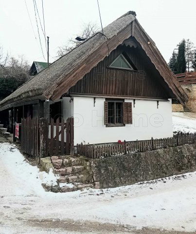 Eladó családi ház, Győrújbaráton 70 M Ft, 2+1 szobás