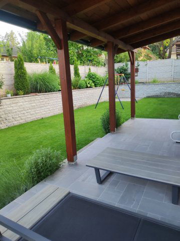 Eladó családi ház, Pécelen 127.9 M Ft, 4 szobás