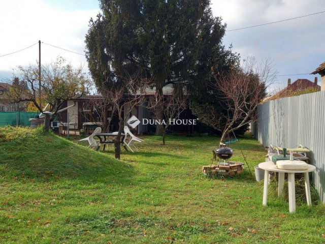Eladó családi ház, Pécsett, Barázda utcában 29.85 M Ft