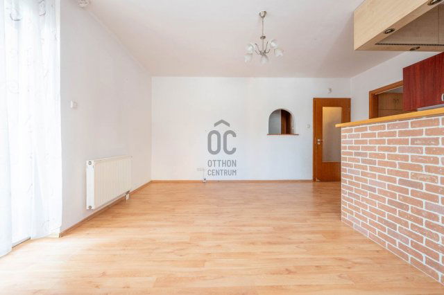 Eladó téglalakás, Budapesten, XVI. kerületben 115 M Ft