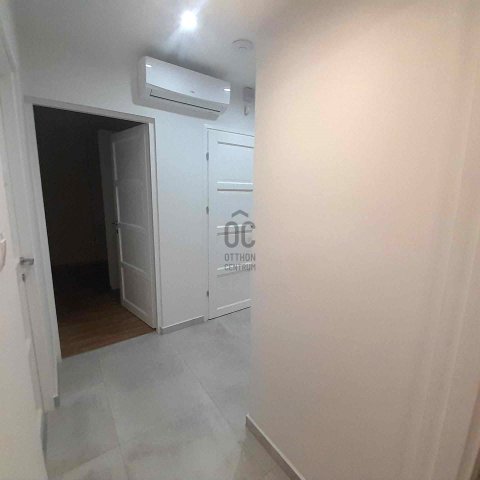 Kiadó téglalakás, albérlet, Tatán 290 E Ft / hó, 3 szobás