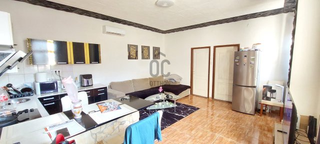 Eladó sorház, Kiskunlacházán 24.9 M Ft, 3 szobás