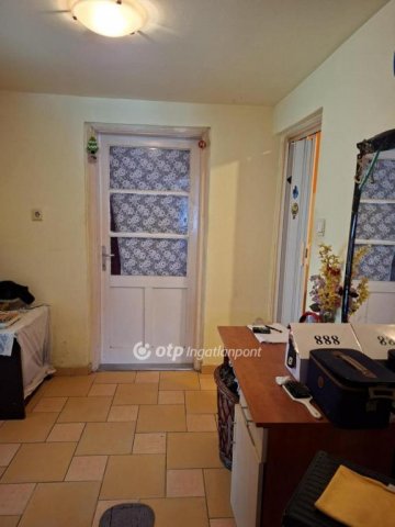 Eladó családi ház, Hajdúböszörményen 35 M Ft, 1+1 szobás