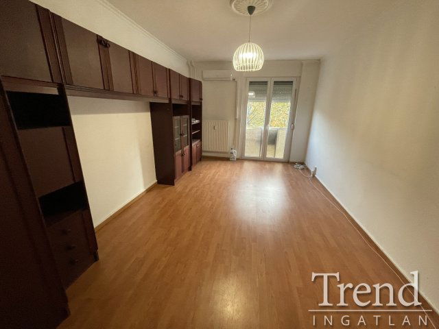 Kiadó panellakás, albérlet, Dunaújvárosban 120 E Ft / hó