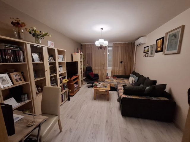 Eladó panellakás, Hajdúszoboszlón 68 M Ft, 2+1 szobás