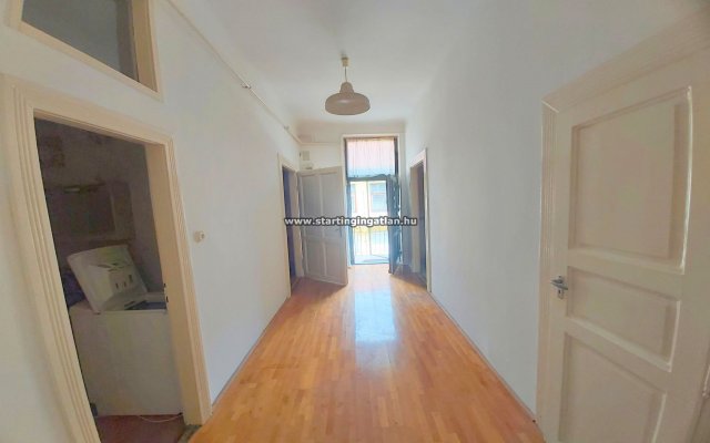 Eladó téglalakás, Budapesten, VIII. kerületben, Orczy úton