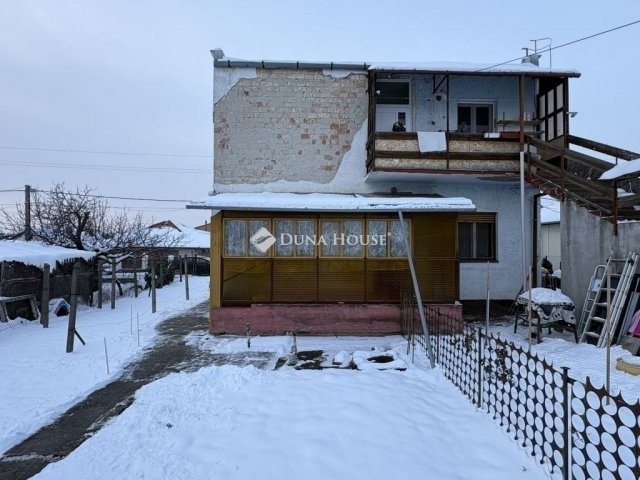 Eladó családi ház, Gyálon 59.9 M Ft, 2 szobás