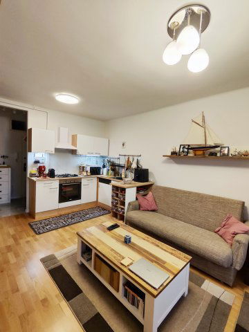 Eladó téglalakás, Budapesten, XXI. kerületben 69.9 M Ft