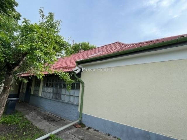 Eladó családi ház, Sárbogárdon 21.9 M Ft, 2 szobás