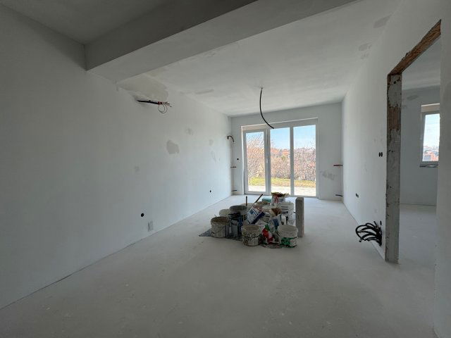 Eladó téglalakás, Pécsett 86 M Ft, 1+2 szobás