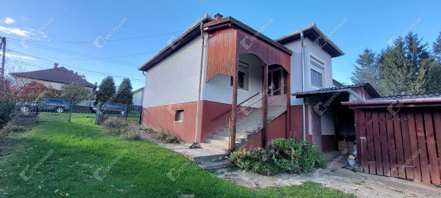 Eladó családi ház, Zalalövőn 27.5 M Ft, 2 szobás