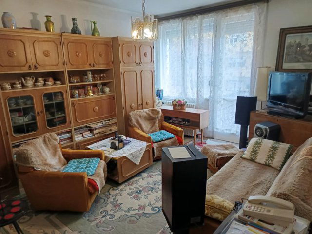 Kiadó téglalakás, albérlet, Pécsett 150 E Ft / hó, 1+1 szobás