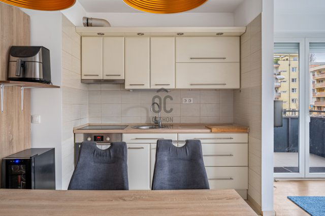 Eladó téglalakás, Budapesten, XIII. kerületben 77 M Ft, 2 szobás