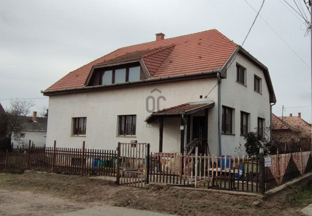 Eladó családi ház, Őrbottyánban 73 M Ft, 5 szobás