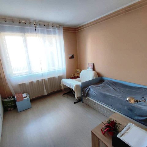 Eladó családi ház, Tázláron 26 M Ft, 4 szobás