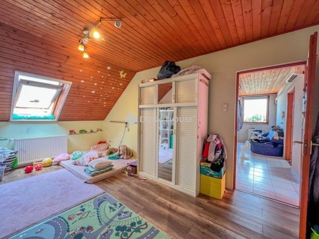 Eladó családi ház, Budapesten, XX. kerületben 117.9 M Ft