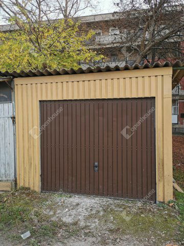 Eladó garázs, Győrött 5.5 M Ft / költözzbe.hu