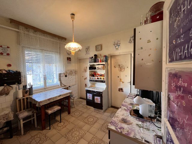 Eladó családi ház, Balatonfenyvesen, Nimród utcában 63.9 M Ft