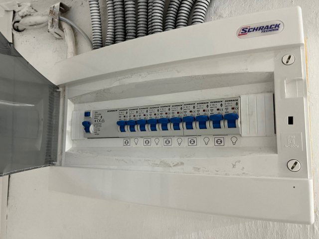 Eladó üzlethelyiség, Pécsett 30.99 M Ft / költözzbe.hu