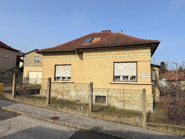 Eladó családi ház, Miskolcon 79.9 M Ft, 3 szobás