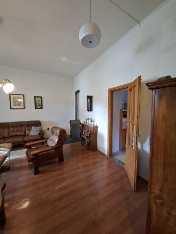 Eladó családi ház, Verpeléten, Szabadság téren 72.9 M Ft